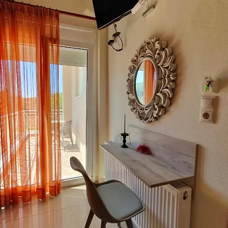 Denis Stavros (Thessaloniki)