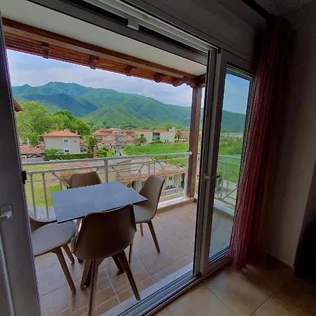 Apartman Denis Sztavrósz