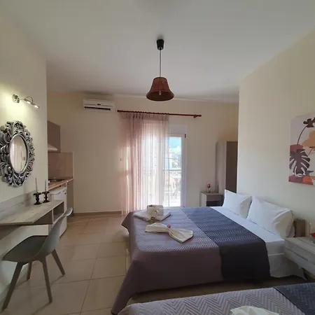Denis *